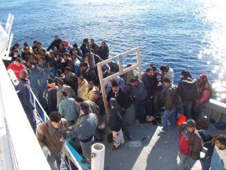 Un bateau de migrants en Méditerranée